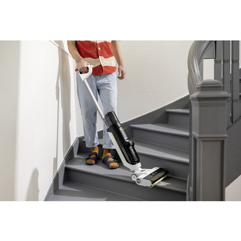Уред за почистване на под Karcher FCV 3